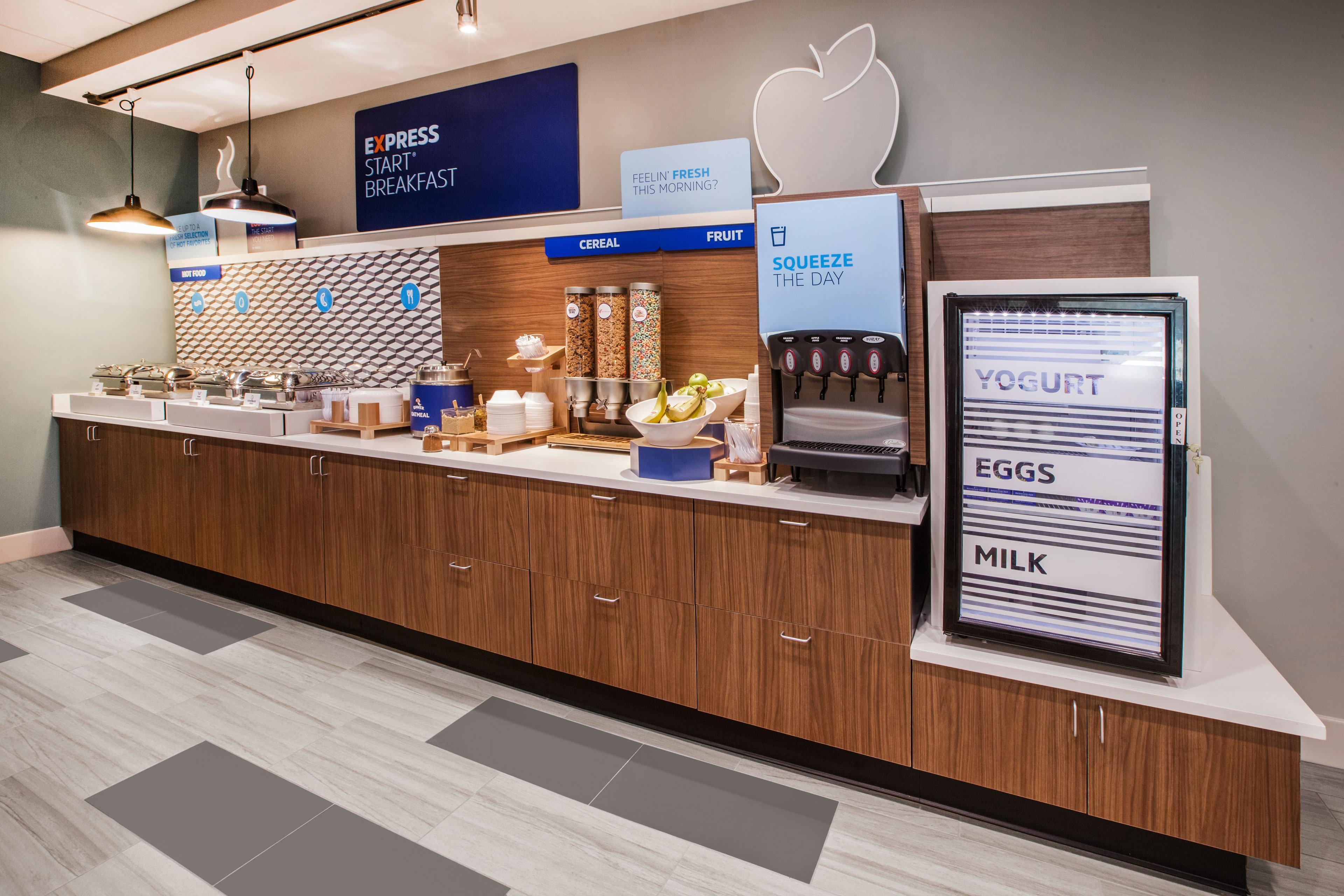 Holiday Inn Express & Suites Watsonville By Ihg Екстериор снимка