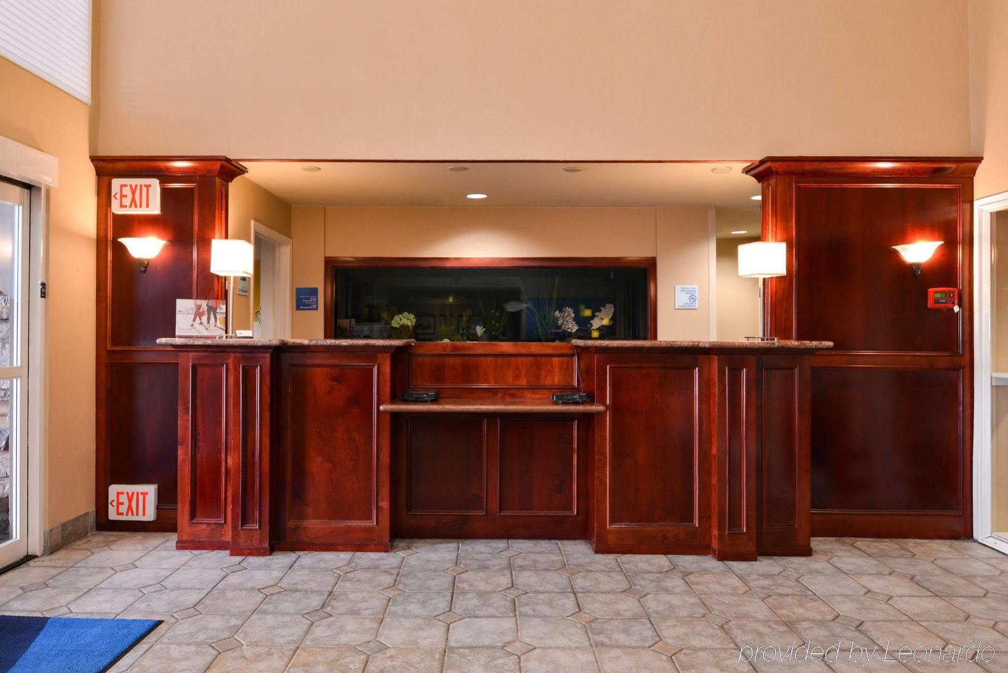 Holiday Inn Express & Suites Watsonville By Ihg Екстериор снимка