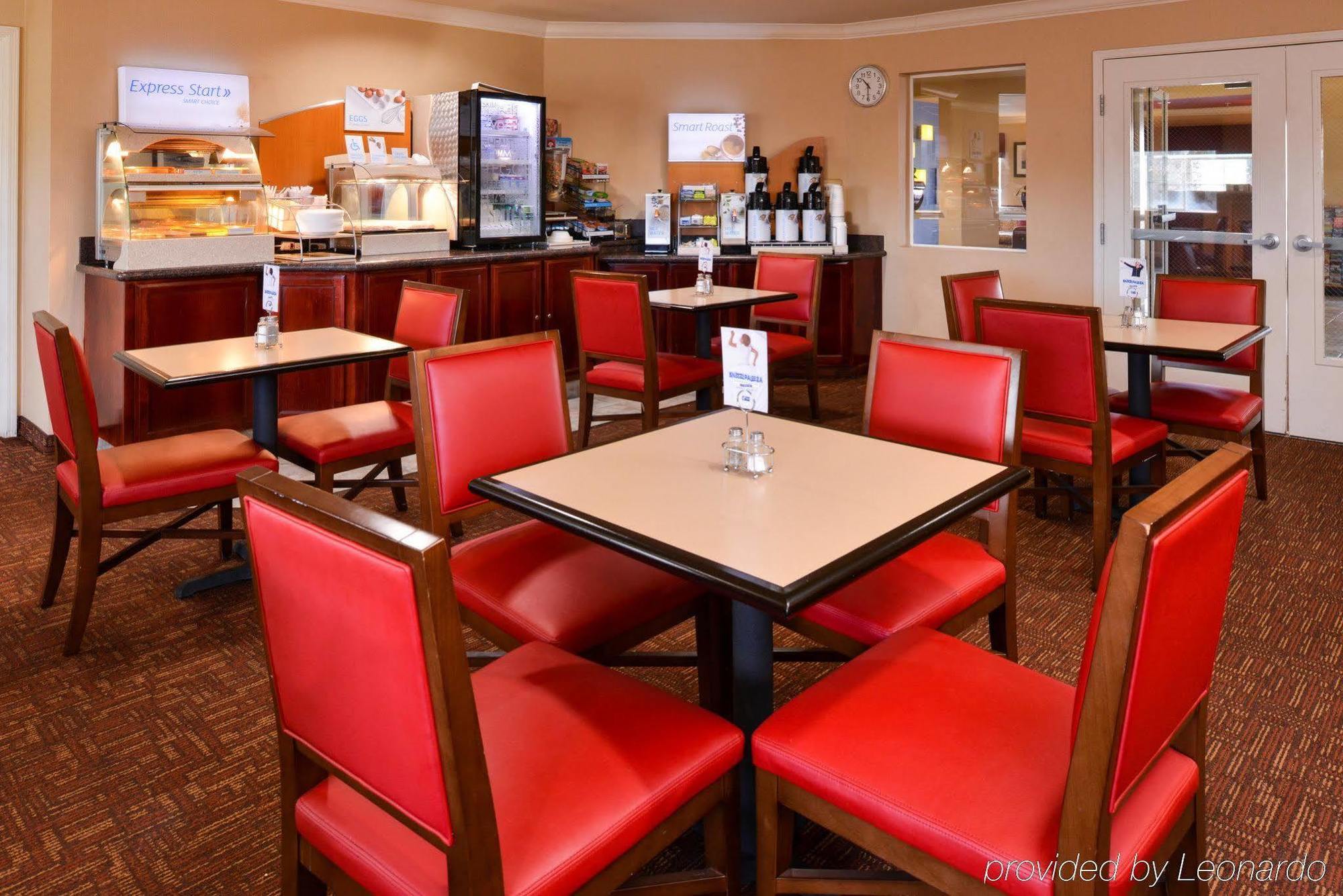 Holiday Inn Express & Suites Watsonville By Ihg Екстериор снимка