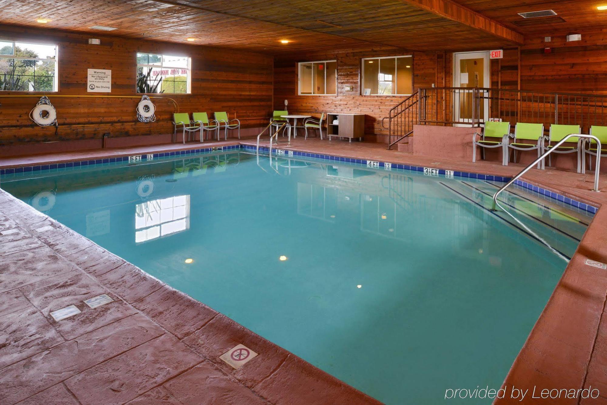 Holiday Inn Express & Suites Watsonville By Ihg Екстериор снимка