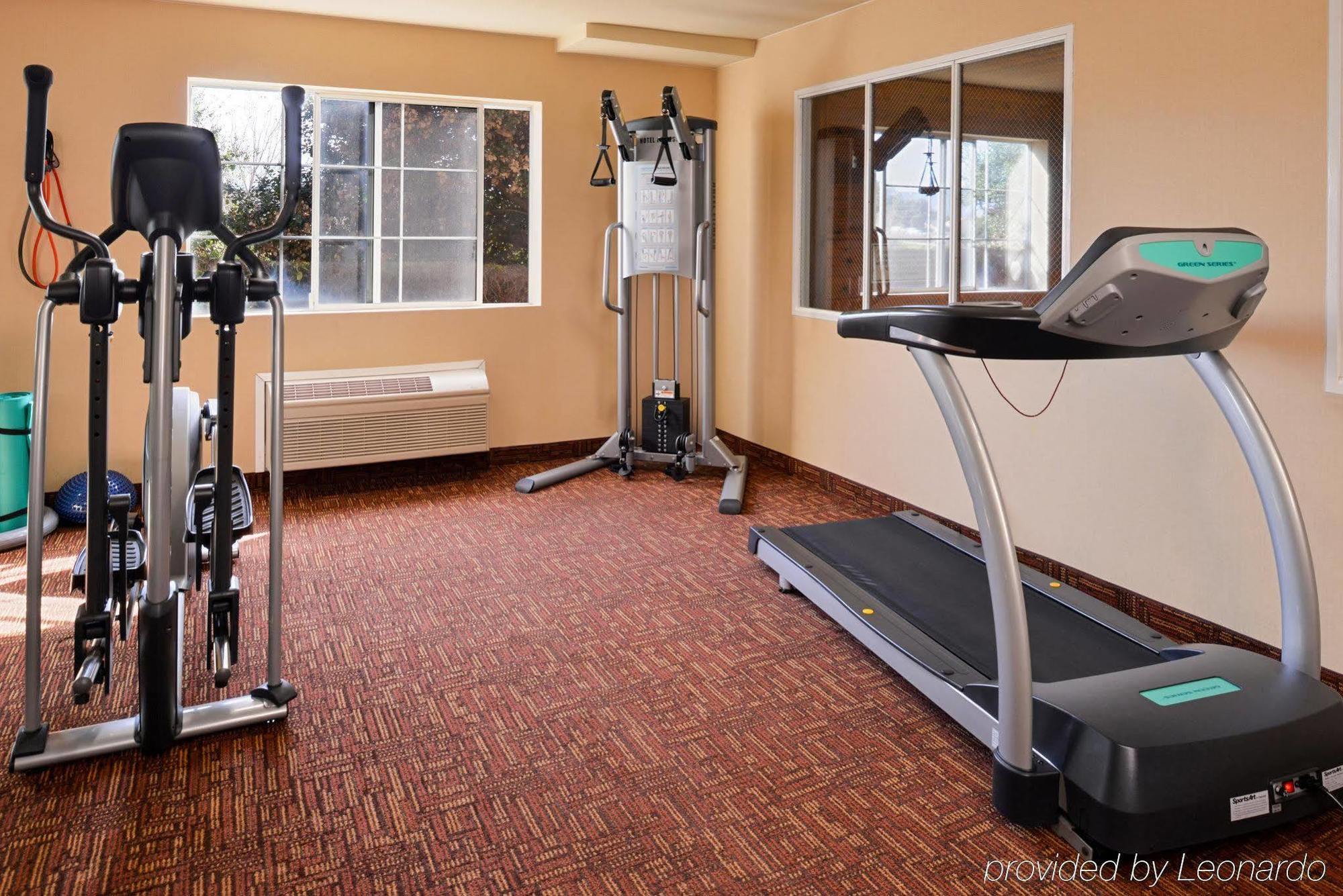 Holiday Inn Express & Suites Watsonville By Ihg Екстериор снимка