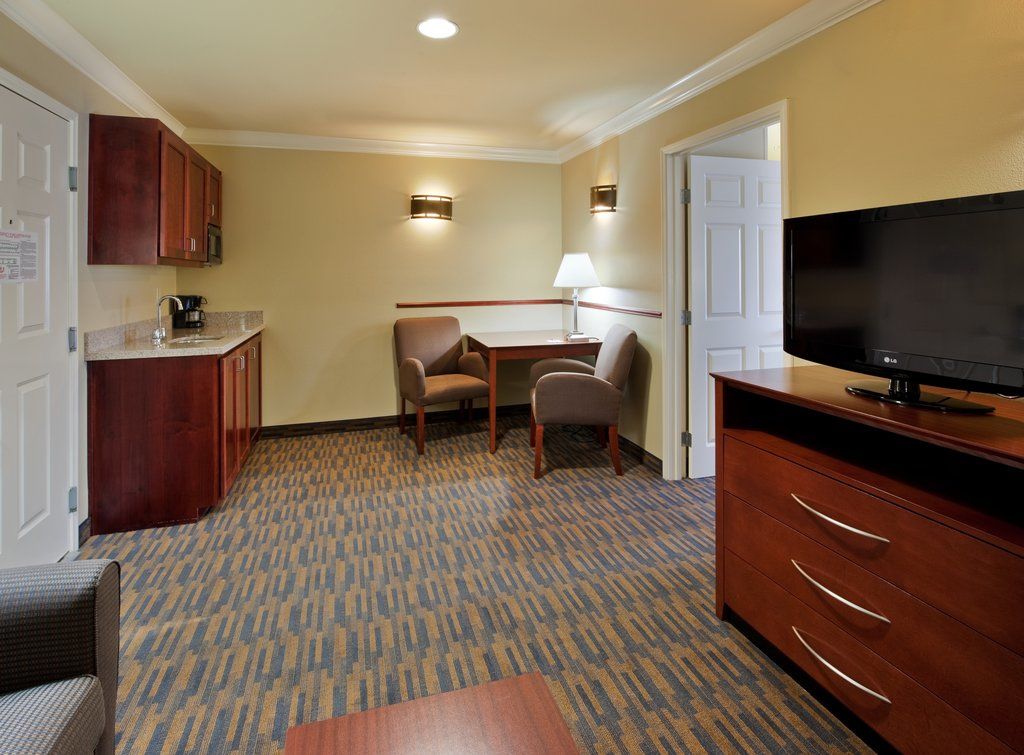 Holiday Inn Express & Suites Watsonville By Ihg Екстериор снимка